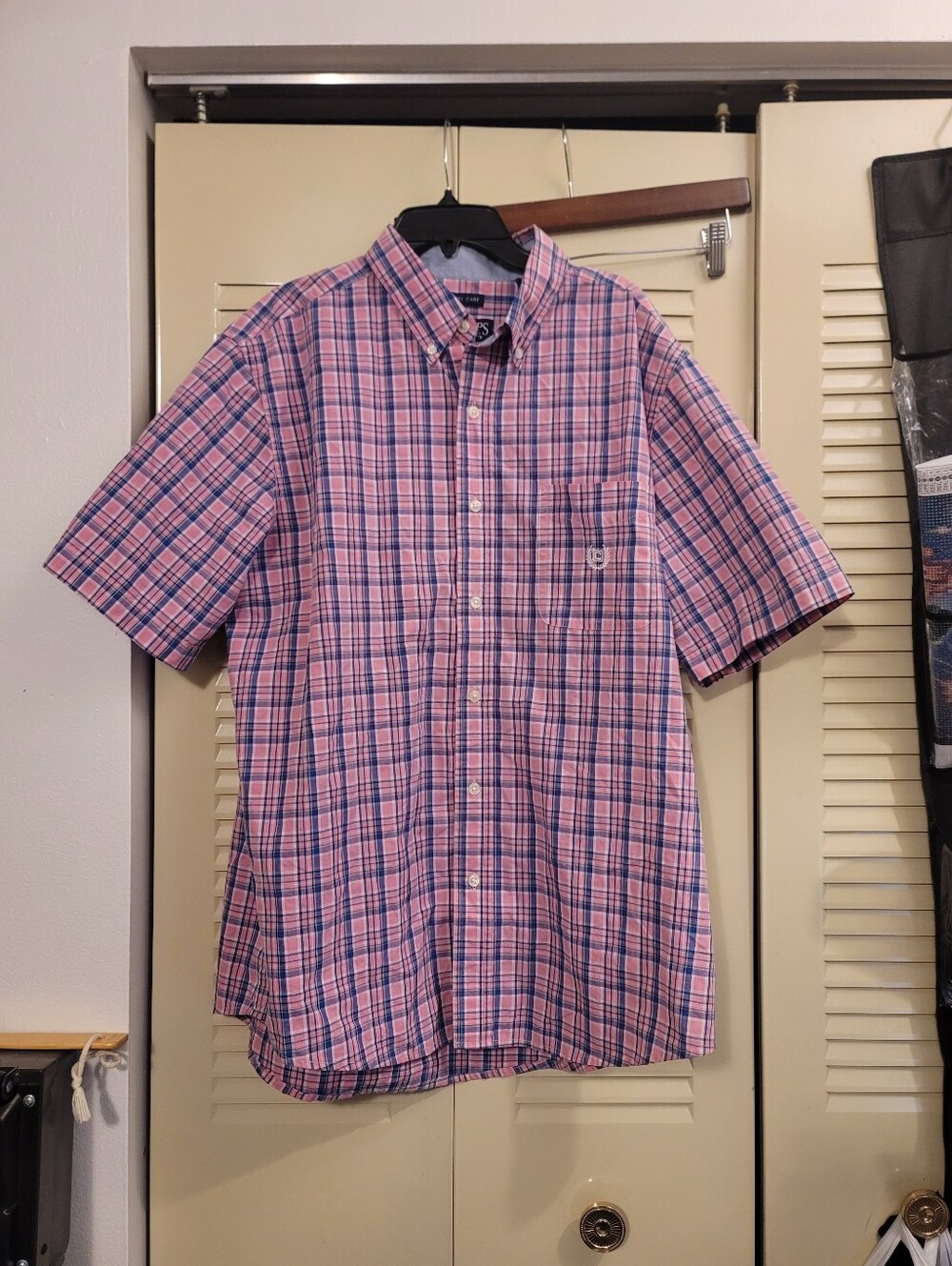 Chaps Men’s Chuck Pink Plaid Short Sleeve Button Down Polo Shirt Size Large